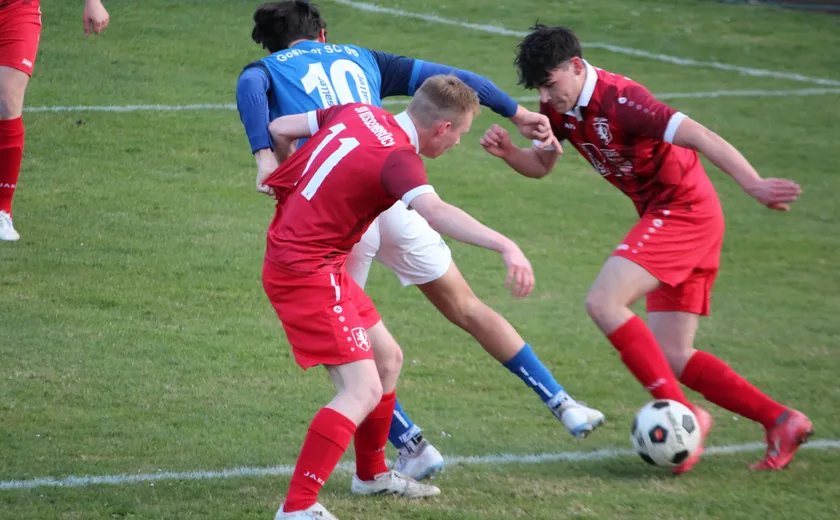 MÜHELOSER PFLICHTSIEG GEGEN ÜBERFORDERTEN GEGNER