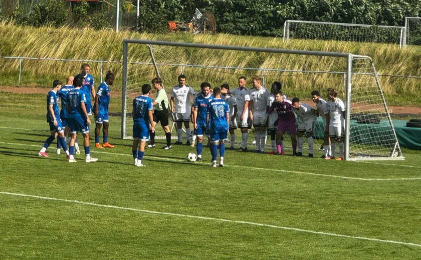 4 TORE AUSWÄRTS, ABER NUR 1 PUNKT