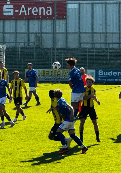 ERNÜCHTERUNG NACH ERSTER HEIMNIEDERLAGE