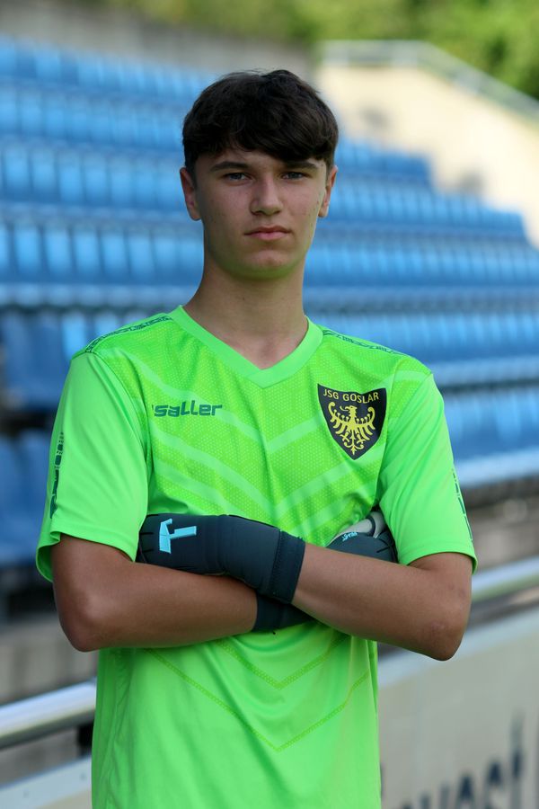 Adrian Starke