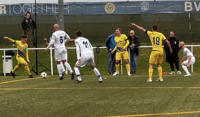 NIEDERLAGE IM TOPDUELL