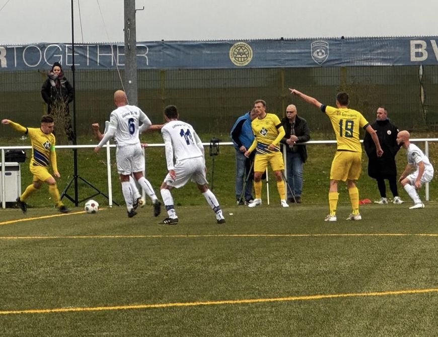 NIEDERLAGE IM TOPDUELL