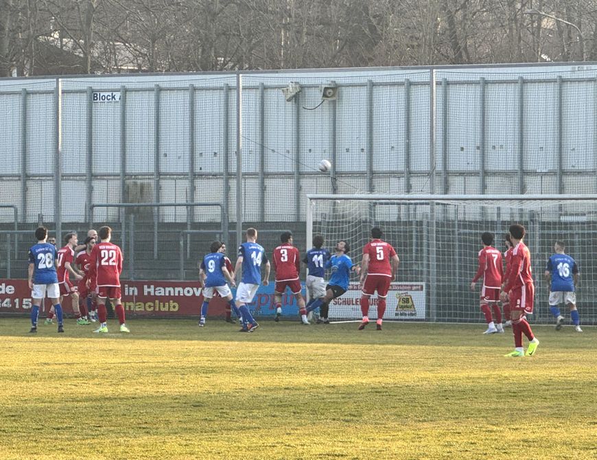 Mühsamer Start in die Rückrunde mit chaotischer Schlussphase